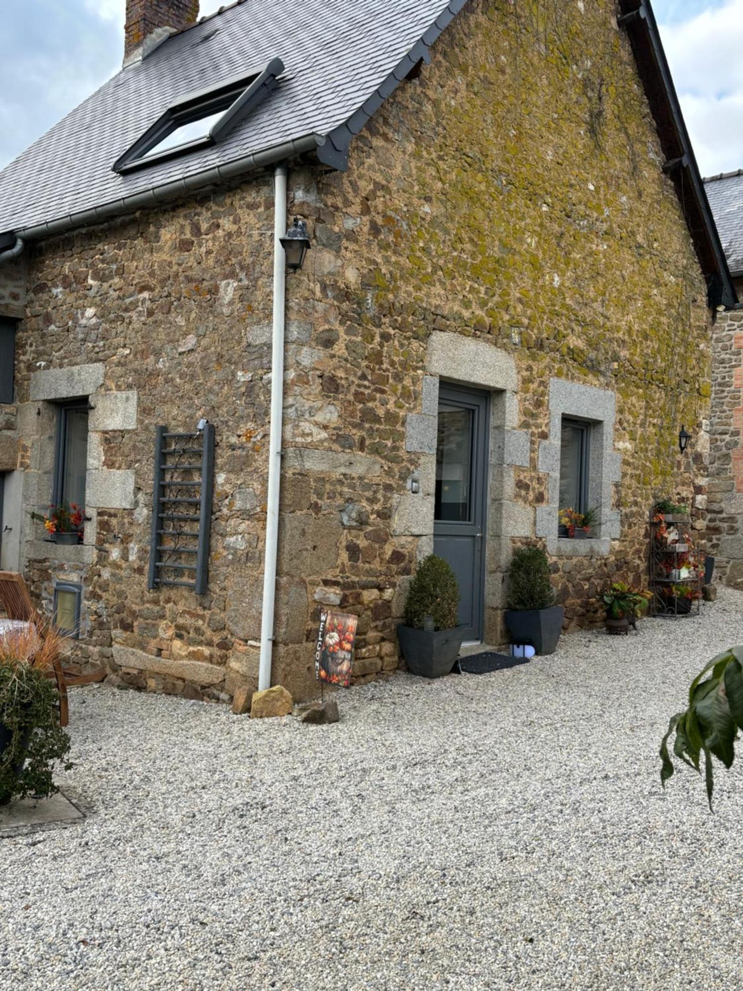 Gite Le Patis Pre-en-Pail-Saint-Samson Exteriör bild